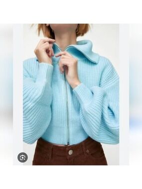ZARA | Wool Sweater Cropped Zip Up Blue Sz L